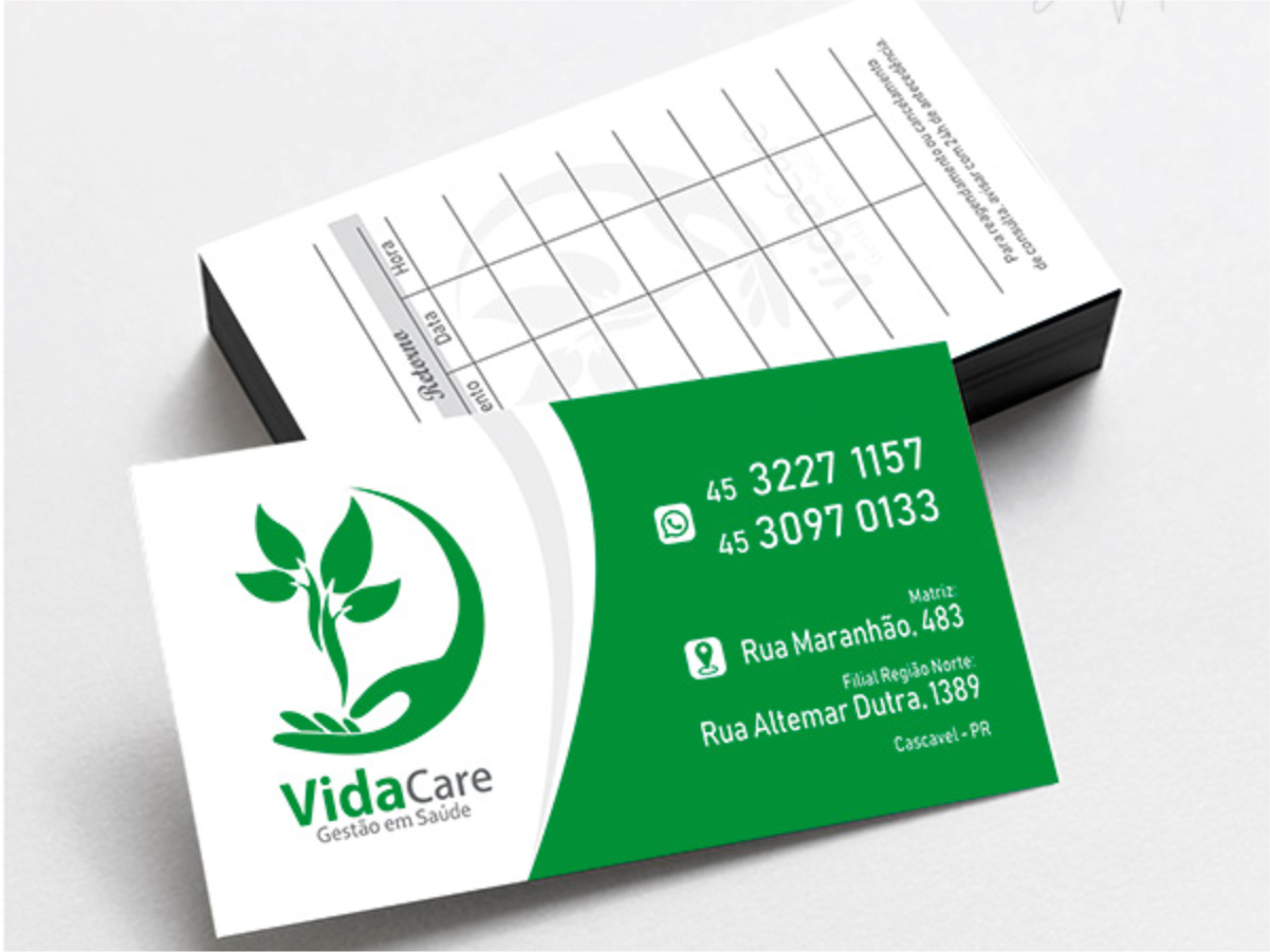 Cartão de visita verde e branco para gestão em saúde